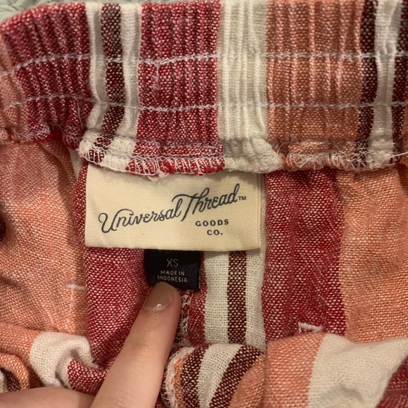 Universal Thread Shorts - Picture 5 of 6